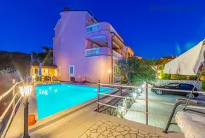 Villa M - Image 1