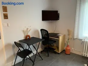 chambre indépendante chez particuliers avec salle de bain privative - Image 4