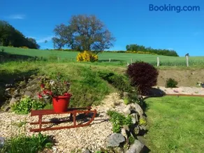 Bed & breakfast adatto alle famiglie con giardino e terrazza | Vista sulla montagna - Image 3