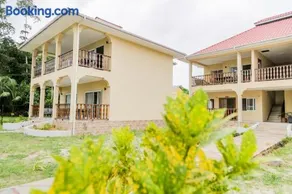 Jonc d'Or Villa Self Catering - Image 4