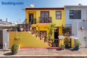 Ami Vine House - Image 1