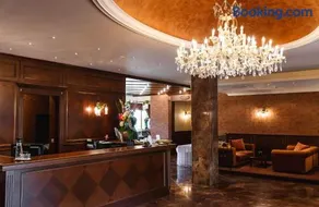 Residence Hotel - Image 5