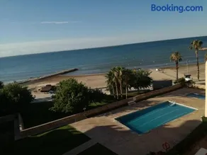 Atico primer linea de mar con piscina en EbreHogar - Image 1