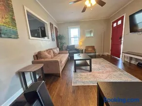 Housepitality- The Bungalow -2 BR - Image 3
