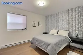 Home away from home, 2 BDRs near metro,8 mins to DT - Image 5