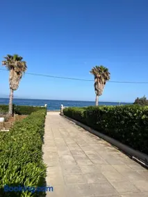 Sea View Beach House near Athens Airport - Image 3