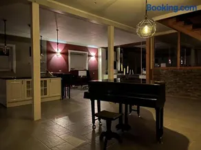 Traumscheune mit Pool, Kamin und privatem Spa - Image 2