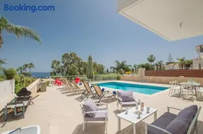 Shaye Front Line Villa - Image 3