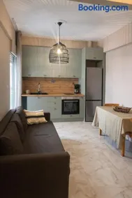 Alia Mare Apartment - Image 2