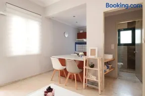 Marilena Apartments - Image 2