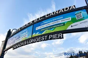Beach Breeze White Rock - Image 4