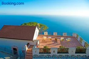 Calipso Residence - Image 1
