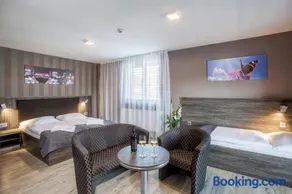 Hotel Beta - Image 3