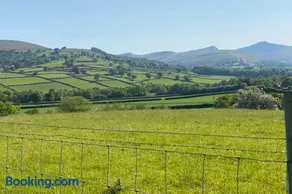 Mountain View - Image 4