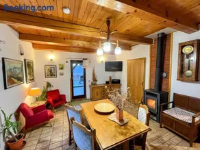 Papa Franks House - Image 3
