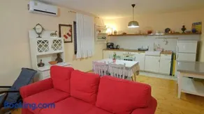 Central & Vintage Apartment Sinj - Image 2