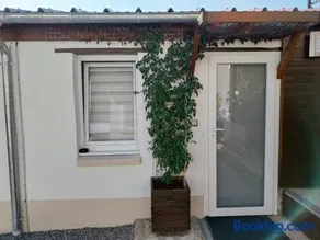 Agréable chambre pour 2 avec salle de bain et terrasse privées - Image 3