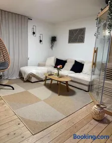 Wood Spa Wellness Suite mit Whirlpool & Sauna nahe Göttingen - Image 3