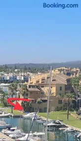 Waterside Marina Apartment - Image 2