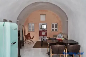 2 bedroom charming villa with outdoors jacuzzi - Image 3