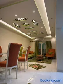 See view city square luxury apartments 42 - Image 1