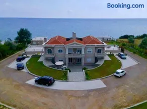 Villa Dimitri - Beach House - Image 2