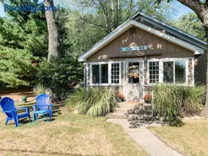 Beachglass Cottage - Family Friendly Kids and Pets - Image 2