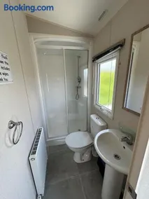 Dainville Caravan Park - Image 2
