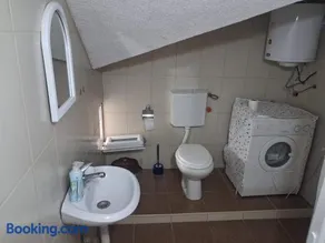 Panorama Apartments - Image 3