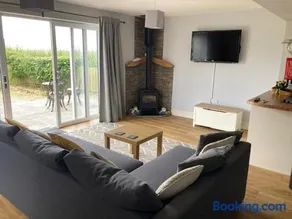 Seaview bungalow - Image 3