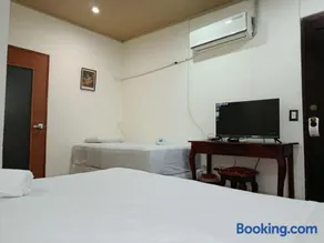 Hotel El Internacional - Image 5