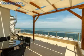 Penthouse at White Cliffs - Image 2
