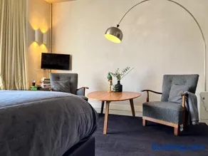 Van der Gang Suites uniek design in hartje Dokkum - Image 5