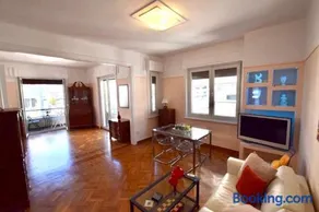 Spacious & Sunny Kolonaki Apt 5 mins metro/ACx3/1.5 BT - Image 1