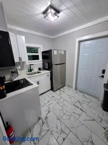 Casa moderna, a newly renovated Modern apartment - Image 5