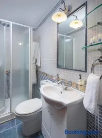 White Villa - Image 2
