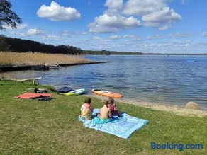 !Nur Stellplatz! Wohnwagen- & Mobil und Zelt Stellplatz "121", an der Mecklenburger Seenplatte - Image 2