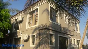 Lullaby Guesthouse - Image 1