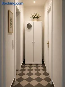 Peaceful & Cozy Apartment - Image 5