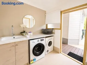 The Best Beach Cabin - Image 4