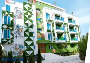 Ledina Hotel - Image 1
