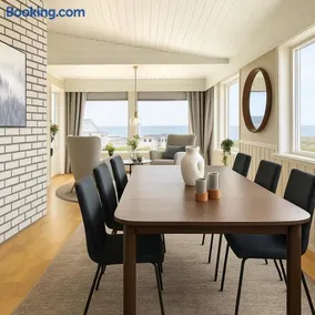 Hus med panoramutsikt i Bud - Image 4