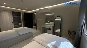 Lagona Serviced Apartments - Image 5