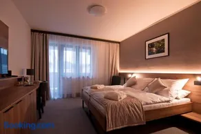 Hotel Slovakia - Image 4