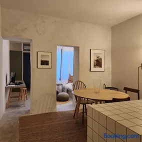 Apartamento de diseño 2 habitaciones - Image 2