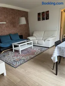 2 Bedroom Calm La Défense - Image 3