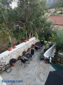 Stylianos House 6 - Image 4