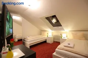Mille Stelle Hotel - Image 5