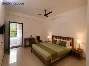 Uthram Avenue - Image 2