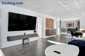 Newly renovated villa close to downtown Esbjerg, with garden - Image 4